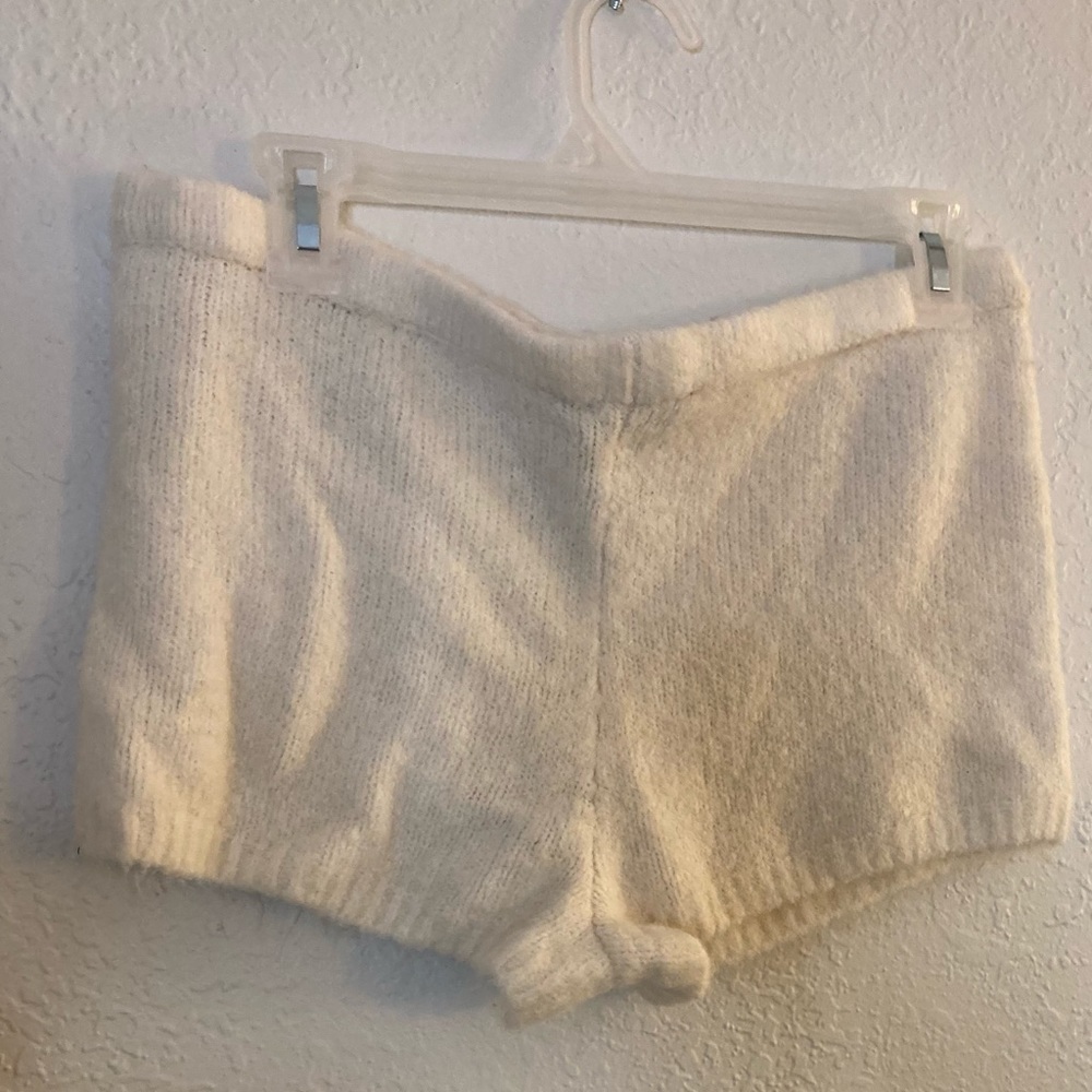 Victoria’s Secret Cozy shorts L